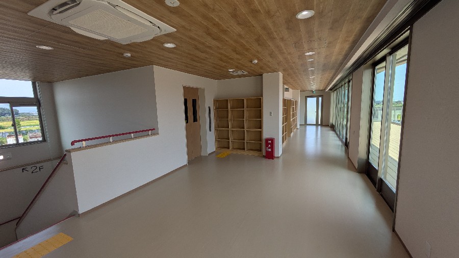 交流プロムナード