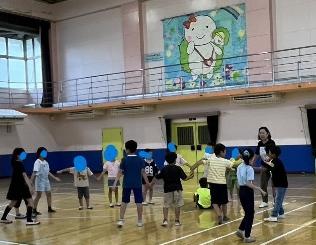 みんなで鬼ごっこ